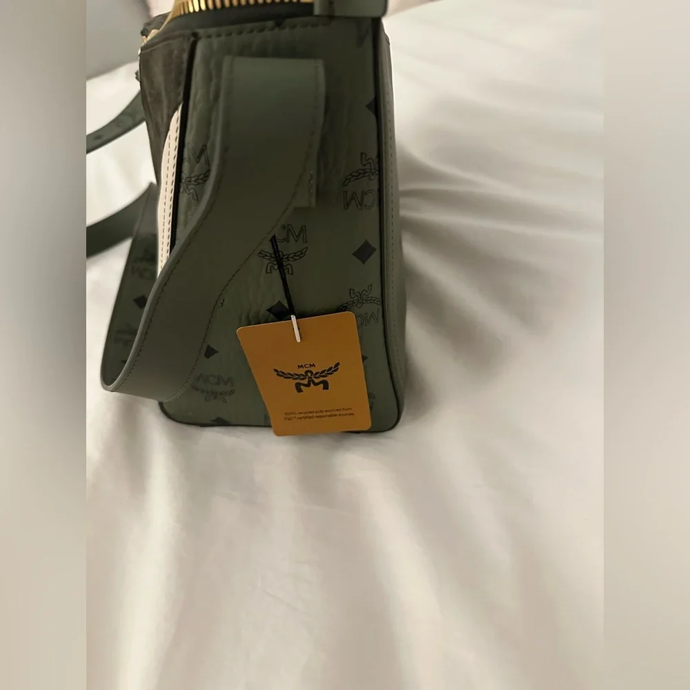 MCM Diamant 3D Shoulder Bag In Mega Herringbone Suede NWT - Picture 7 of 14